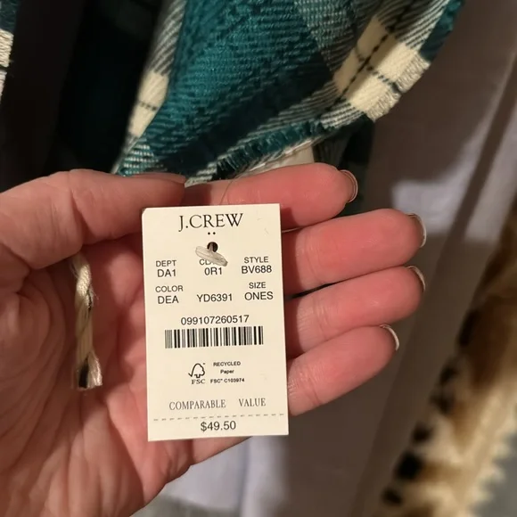 NIB J Crew Scarf Tartan Plaid Academic Green, Black, Cream - Picture 3 of 7